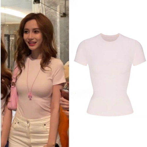 ภาพเพิ่มเติมของ Bella🌻เสื้อยืดผู้หญิง คอกลมแขนสั้น สีทึบ แฟชั่น