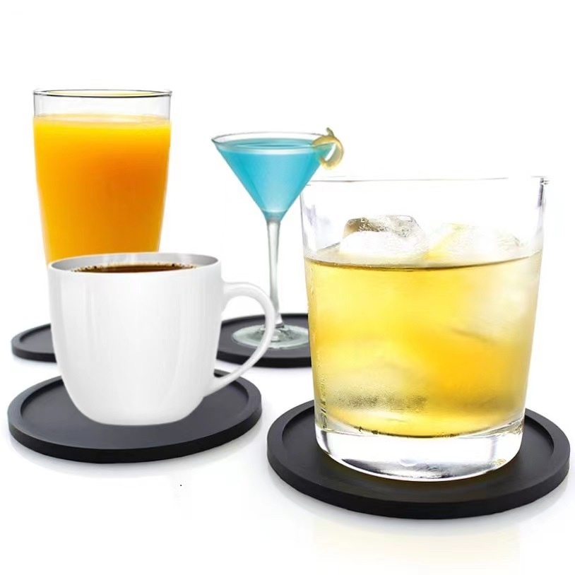 ภาพเพิ่มเติมของ FormalCoffee ที่รองแก้ว ชนิดซิลิโคน กันร้อน กันลื่น มีให้เลือก 2ขนาด 10X10 ซม. 7X7 ซม.