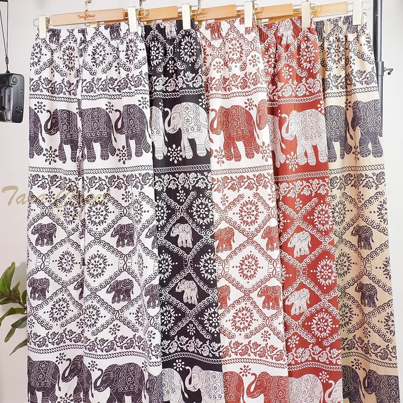 ภาพเพิ่มเติมของ COM505 TARA Pants กางเกงช้าง เอวยางยืด ทรงขากระบอกใหญ่ มีขายาวและขาสั้น เนื้อผ้าไหมอิตาลีพิมพ์ลาย
