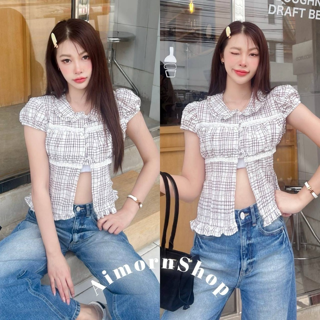 ภาพเพิ่มเติมของ 🔥aimorn_shop🔥 เสื้อคอปกแขนตุ๊กตา แต่งระบาย ดีเทลน่ารักๆ แหวกด้านหน้าเพิ่มความเซ็กซี่ มีเชือกผูกหลังเก๋ๆ เนื้อผ้าใส่สบาย