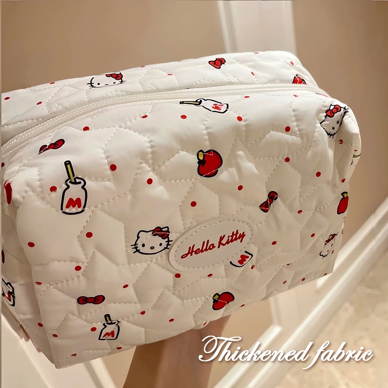 ภาพเพิ่มเติมของ กระเป๋าแต่งหน้า Hello Kitty สุดน่ารัก – กระเป๋าเก็บเครื่องสําอางมือแบบพกพาสําหรับผู้หญิงและผู้ชาย