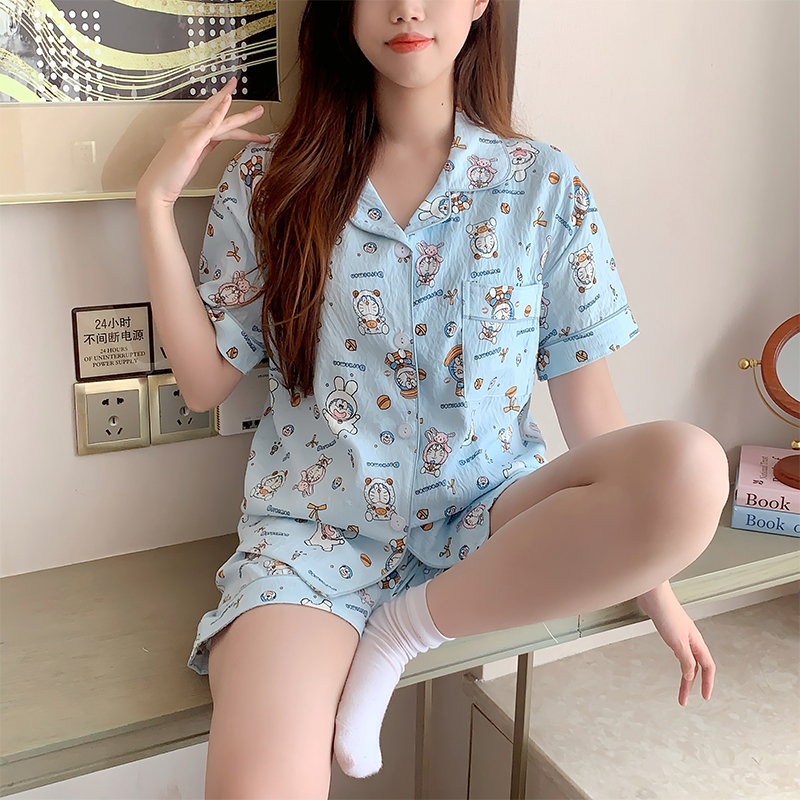 ภาพเพิ่มเติมของ 🔥ผ้าไหมญี่ปุ่น🔥อก 42-50 นิ้ว ไซร์ L-4XL ชุดนอนสไตล์เกาหลี เนื้อผ้าเกรดพีเมี่ยมใส่สบาย แขนสั่น-ขาสั้น พร้อมส่งจากไทย
