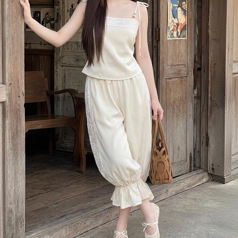 ภาพเพิ่มเติมของ Jinni minimal เซตสายเดี่ยว กางเกงจินนี่ (มีแยกขาย) t39มุก+t40