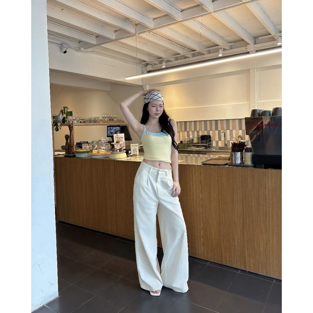 ภาพเพิ่มเติมของ TWOTONE LAYER TOP🩷💛 เสื้อสายเดี่ยวเลเยอร์2ชั้น