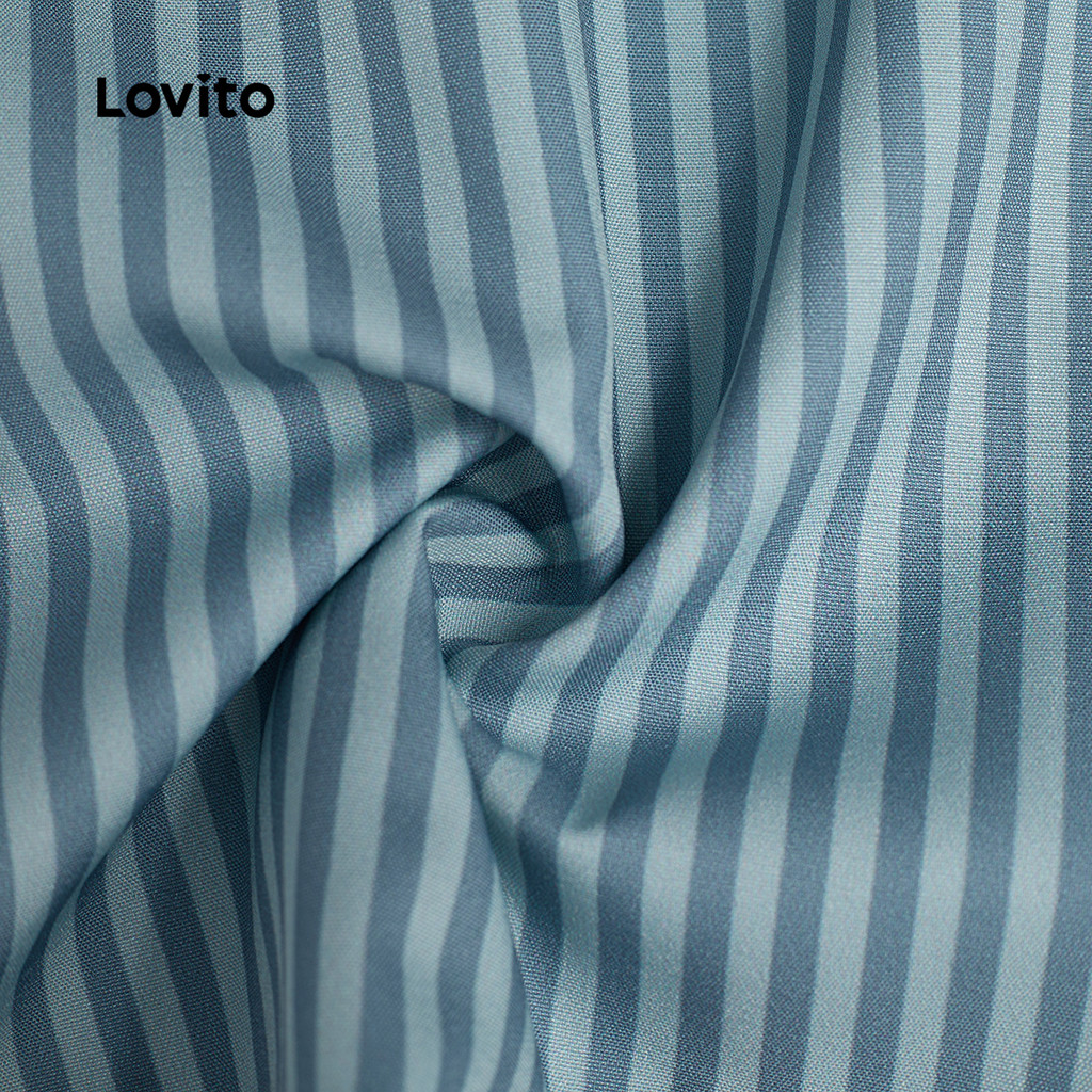ภาพเพิ่มเติมของ (New Arrival) Lovito เสื้อเบลาส์ลําลองสําหรับผู้หญิง ผูกโบว์ด้านหน้า ติดกระดุม มีระบายใหญ่พิเศษ เหมาะสําหรับฤดูใบไม้ผลิ/ฤดูร้อน สีฟ้า KSB201P1D720